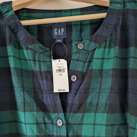 Plaid gap dress, new with tags - Picture 3 of 3